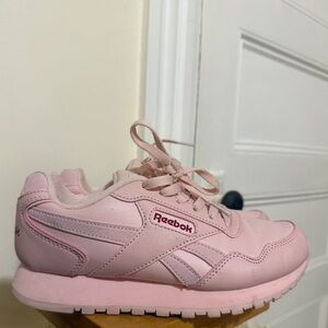 Women’s Reebok Light Pink Sneakers